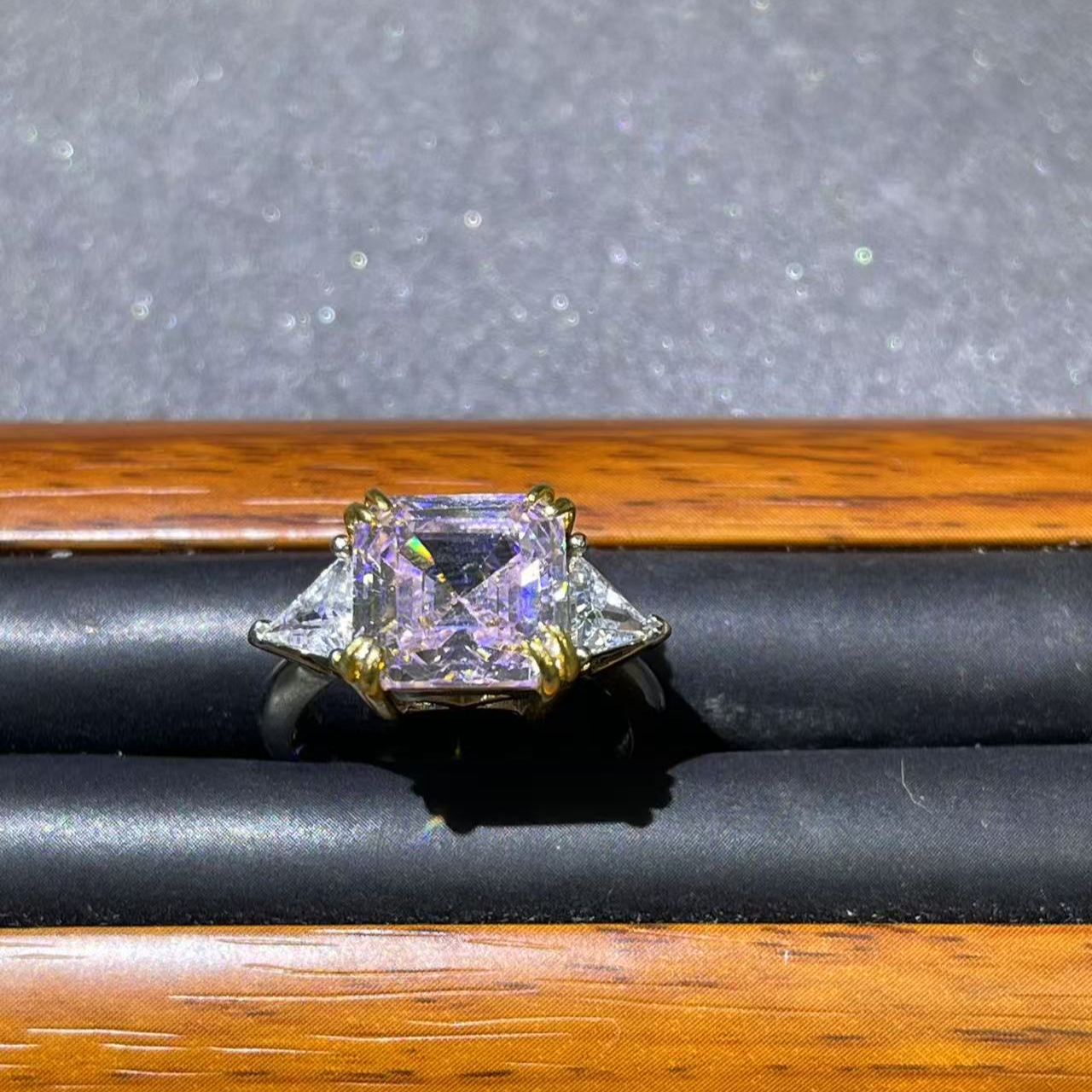 s7691双色粉镶开口戒指多样性发货