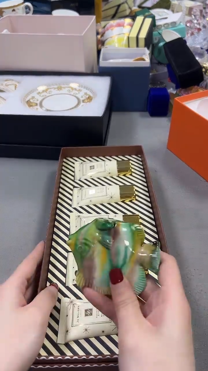 瓷片新号开播 全场放漏