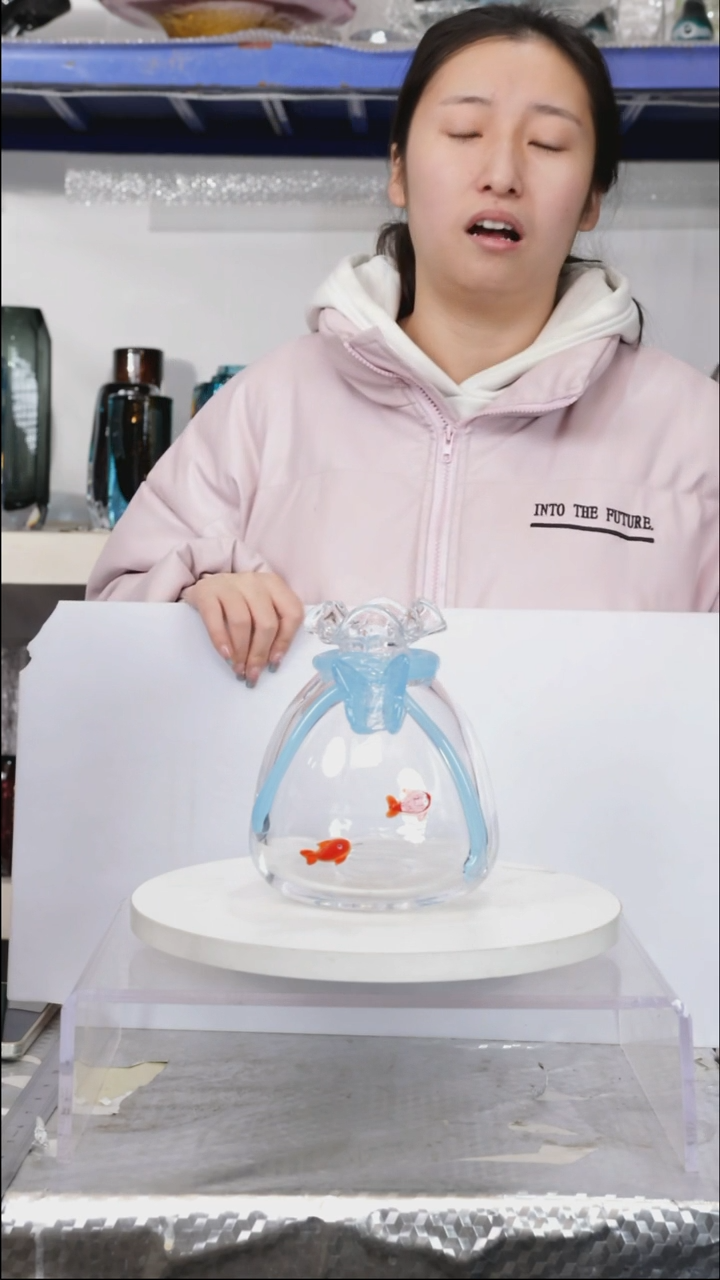 【闪购商品】琉璃【幻彩】高19精品琉璃正常手工痕迹