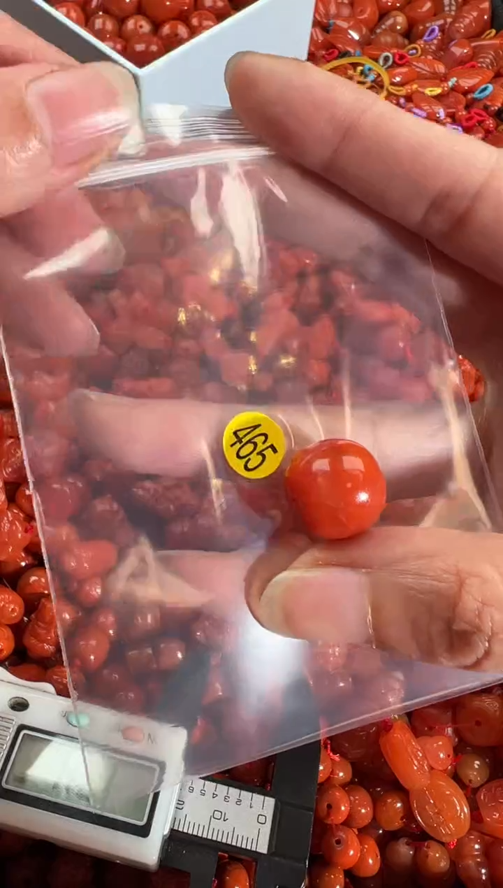 【闪购商品】南红玛瑙颈饰未镶嵌1