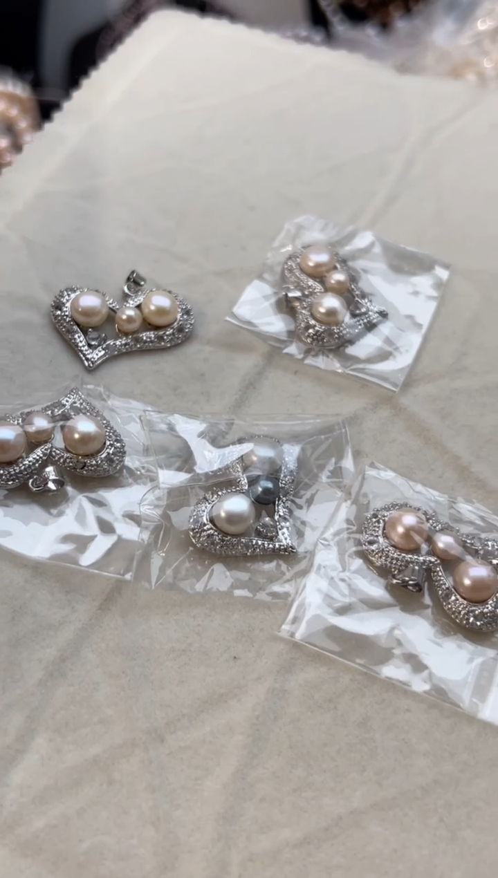 未镶嵌淡水珍珠福利吊坠*不选颜色