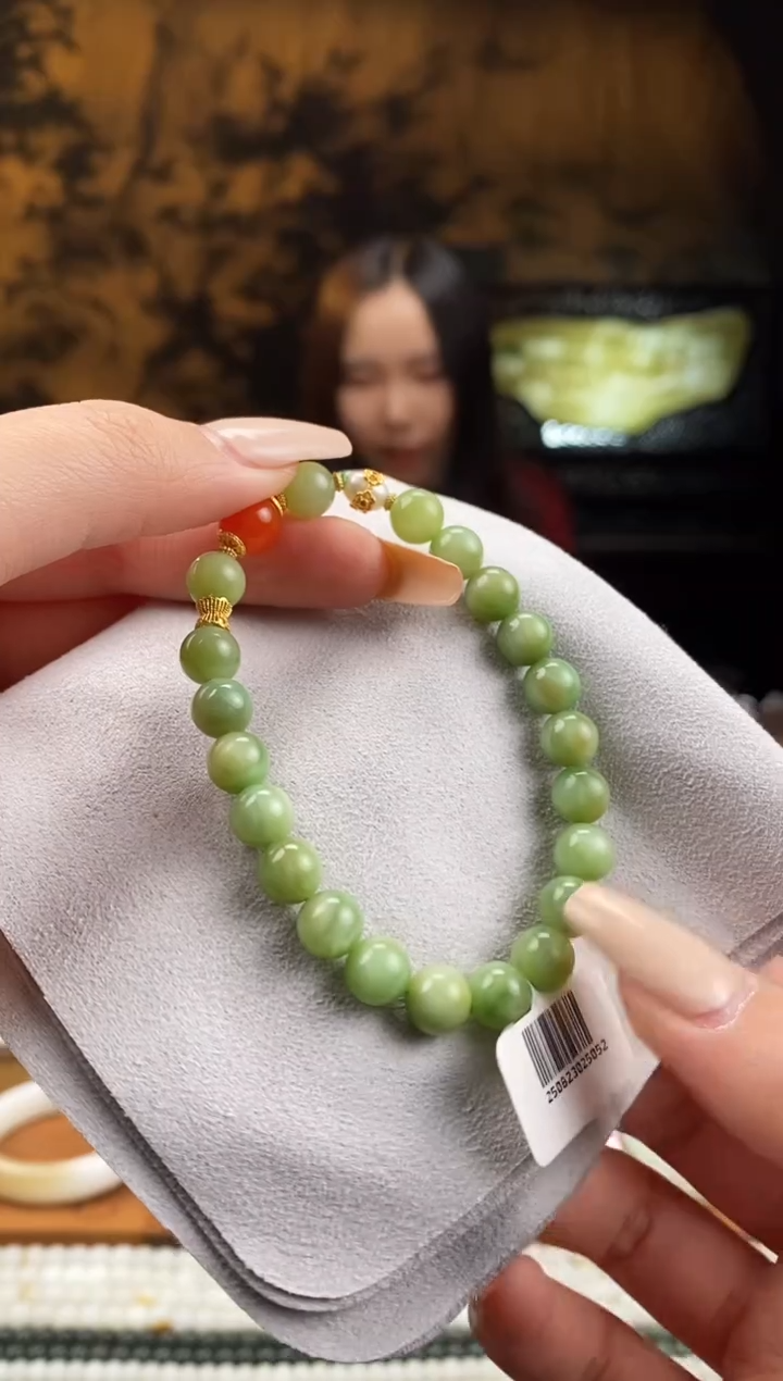 未镶嵌手链和田玉新疆碧玉