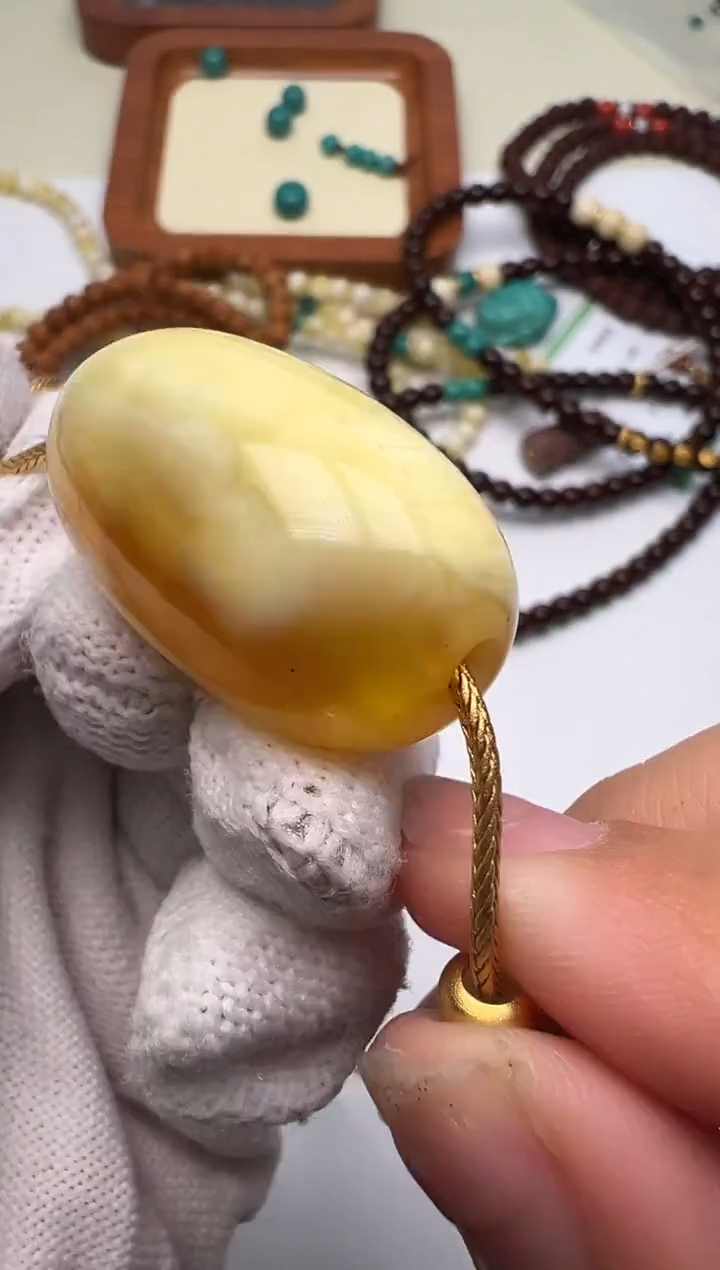 【闪购商品】蜜蜡吊坠(不含链)未镶嵌蜜蜡吊坠