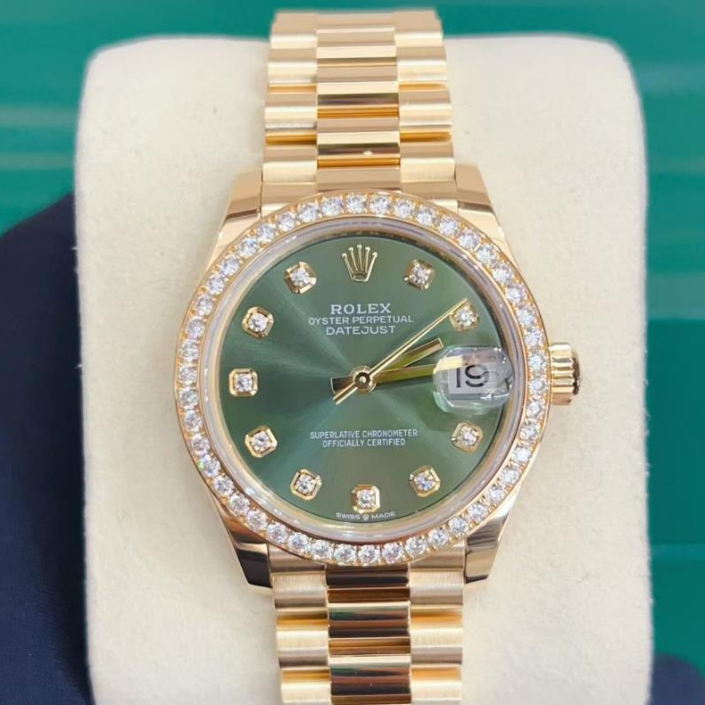 未使用 Rolex/劳力士 小花6枫日志型m278288rbr-0007 18K黄金31mm