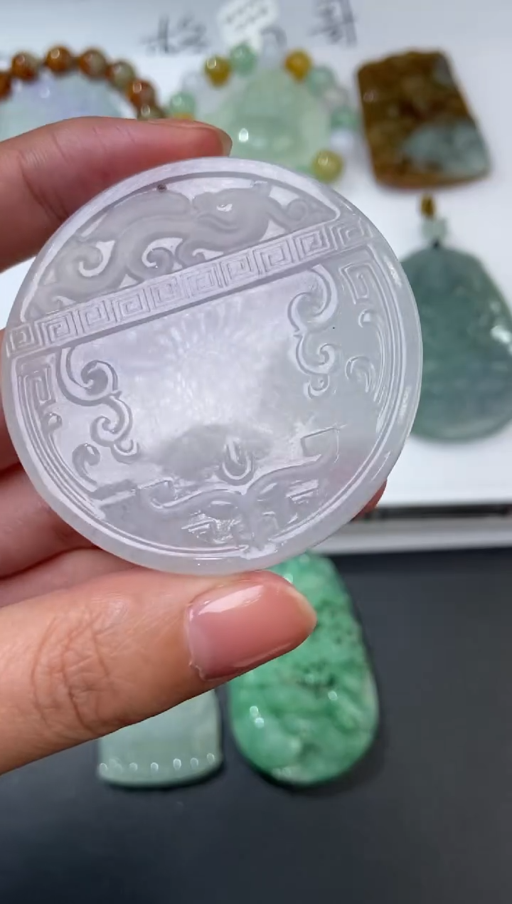 未镶嵌挂件翡翠374907   多人