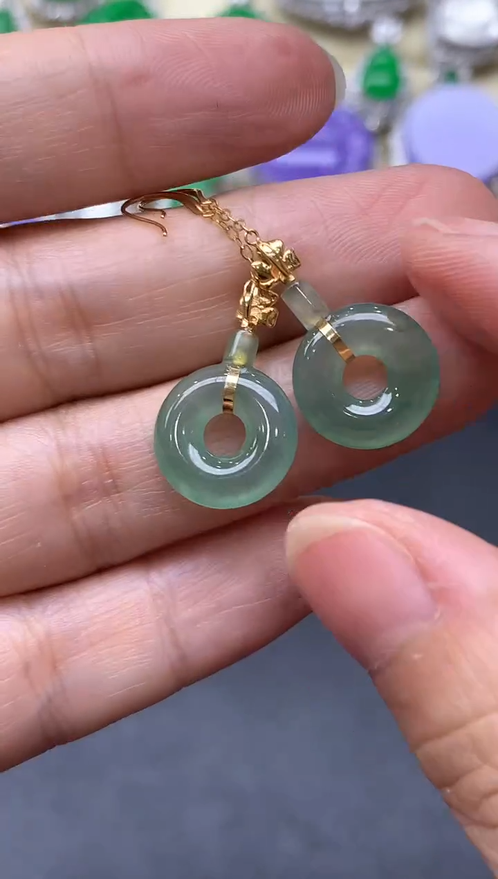 颈饰18K金镶嵌翡翠405-中国好珍宝