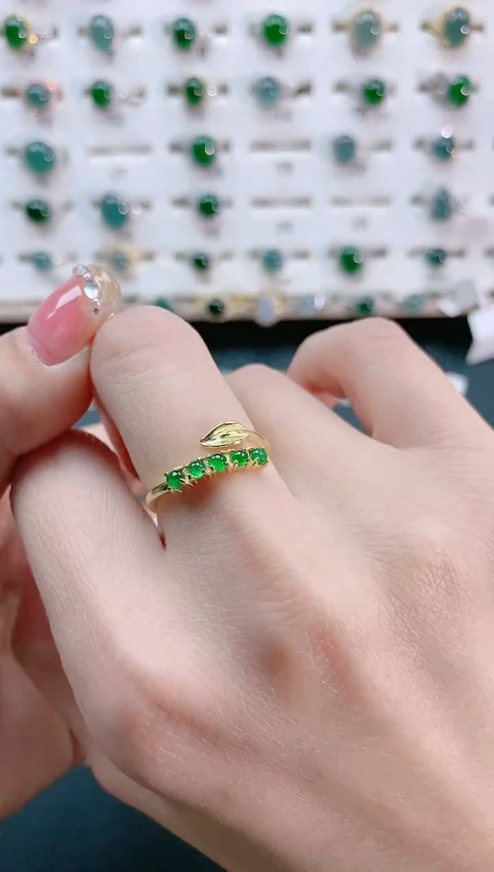 【闪购商品】翡翠戒指银S925镶嵌天然翡翠