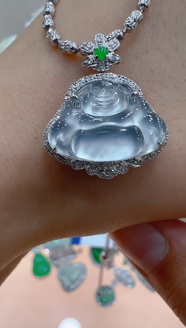 翡翠18K金镶嵌吊坠(不含链)多样性团购发一件（不含链）