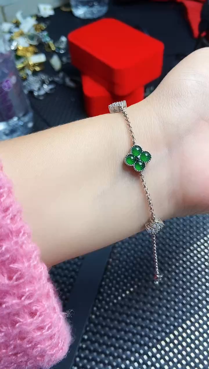 【闪购商品】翡翠手链未镶嵌11111111