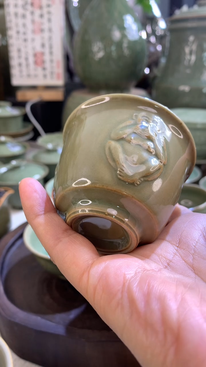 现代福利品耀州窑二级三省主人杯一只