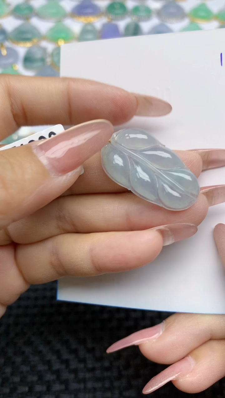 【闪购商品】翡翠颈饰18K金镶嵌天然A货翡翠 113