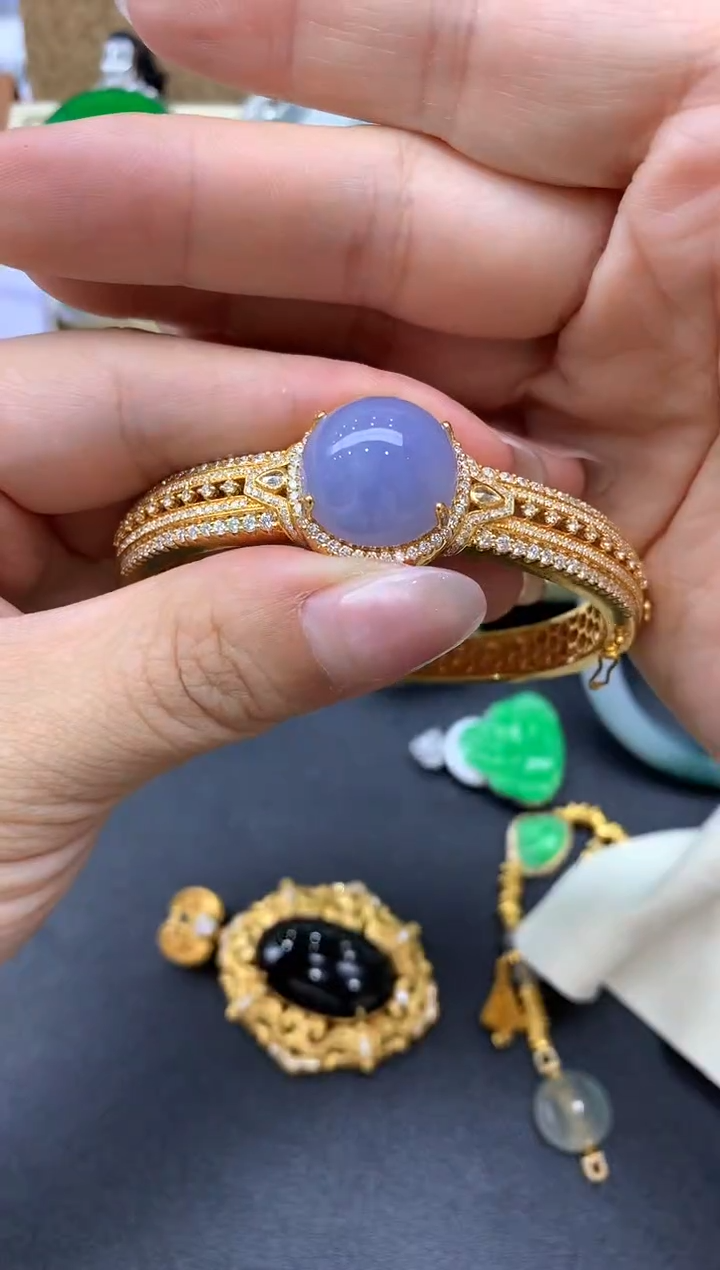 【闪购商品】翡翠手镯18K金镶嵌530-分单-总价50600