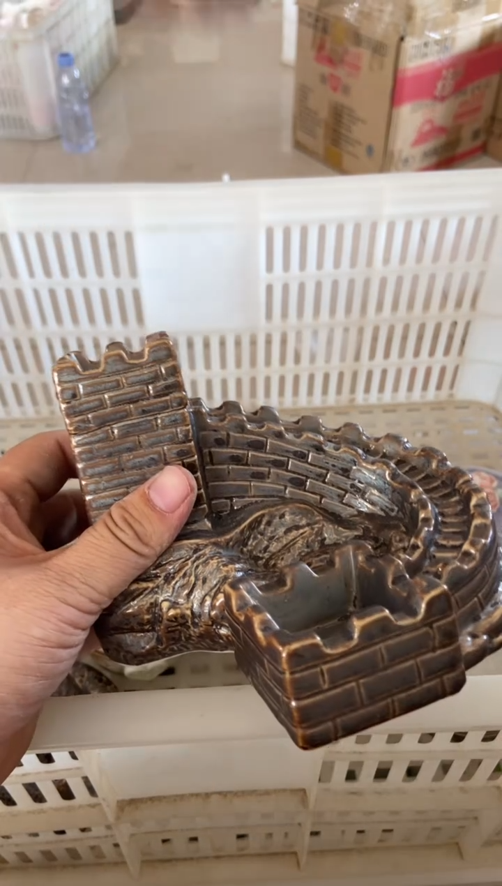 杯无运费险有瑕疵的摄影的产品有使用过的痕迹有点脏介意勿拍