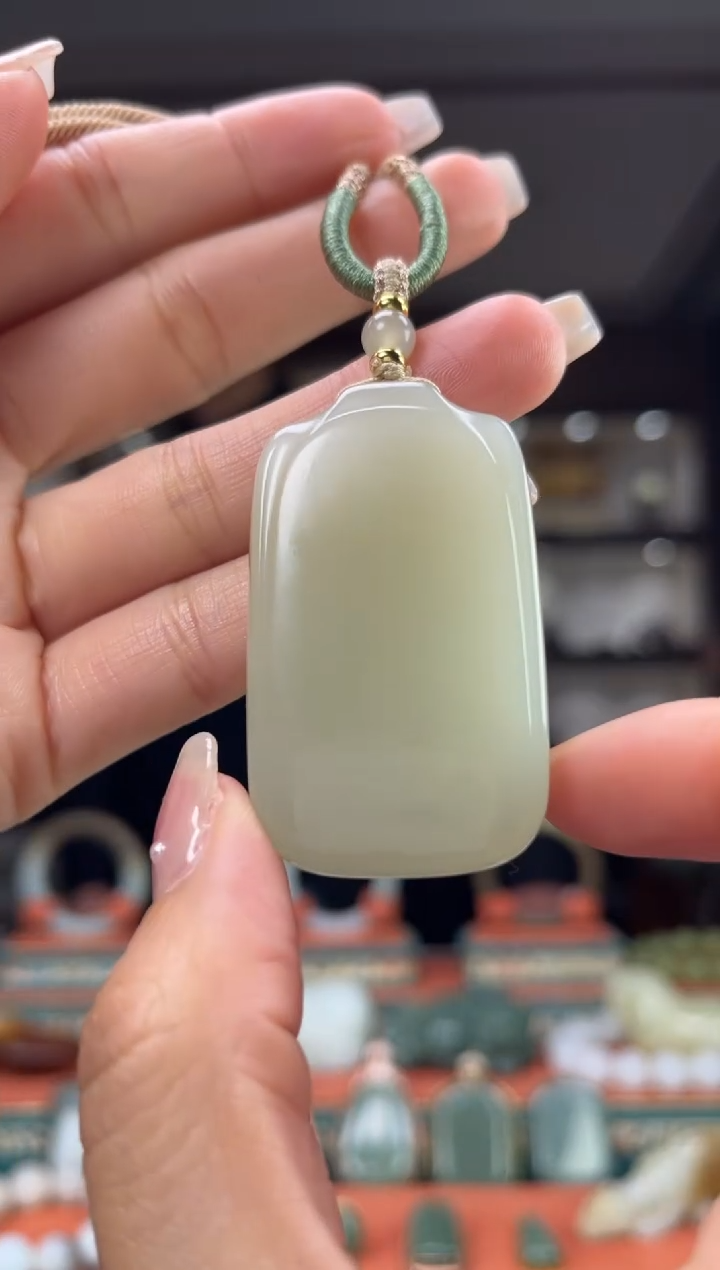 【闪购商品】和田玉颈饰未镶嵌佩佩