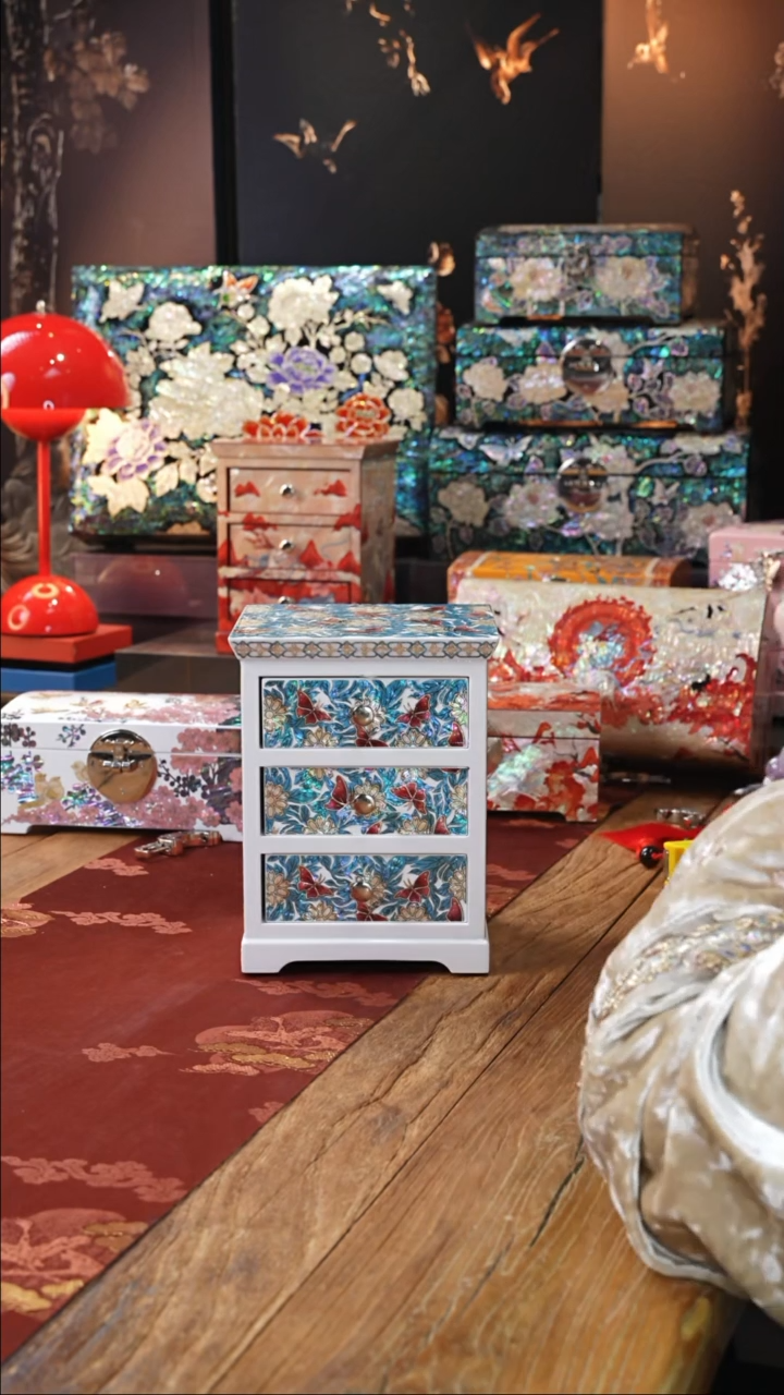 【闪购商品】瓷片豆包儿的星耀家