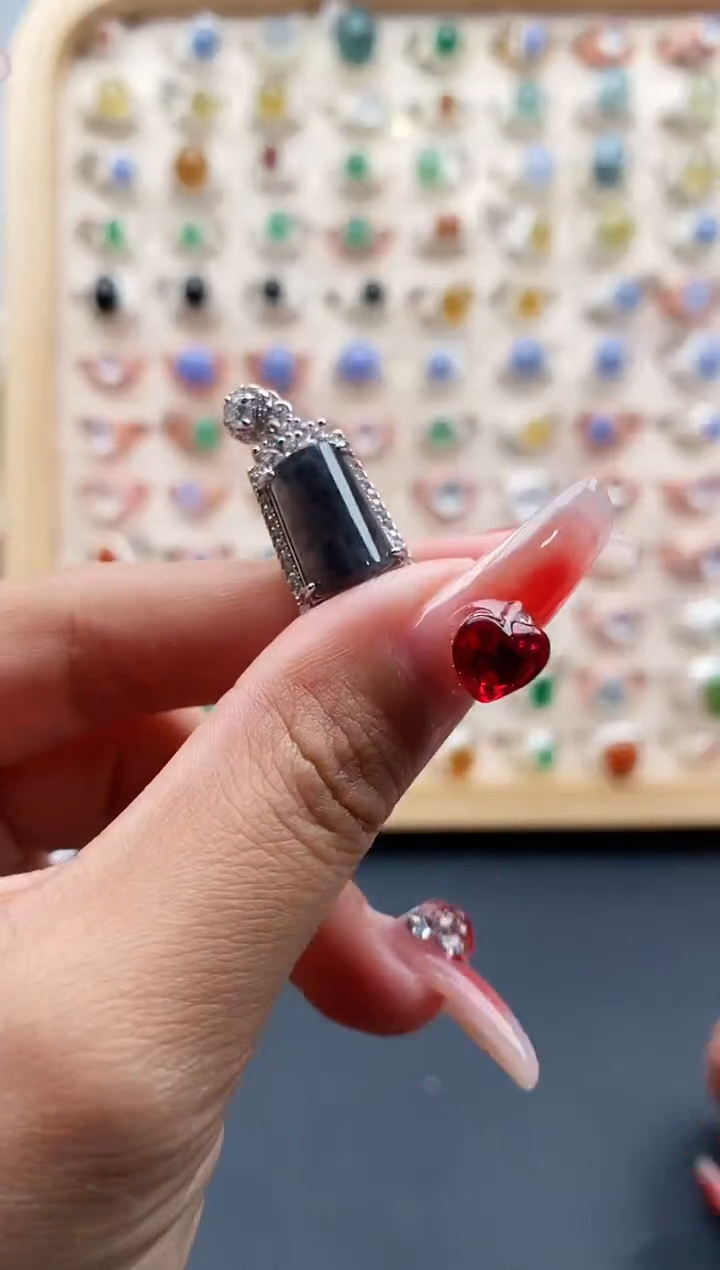 【闪购商品】翡翠戒指银S925镶嵌缅甸天然A货翡翠333 2+2