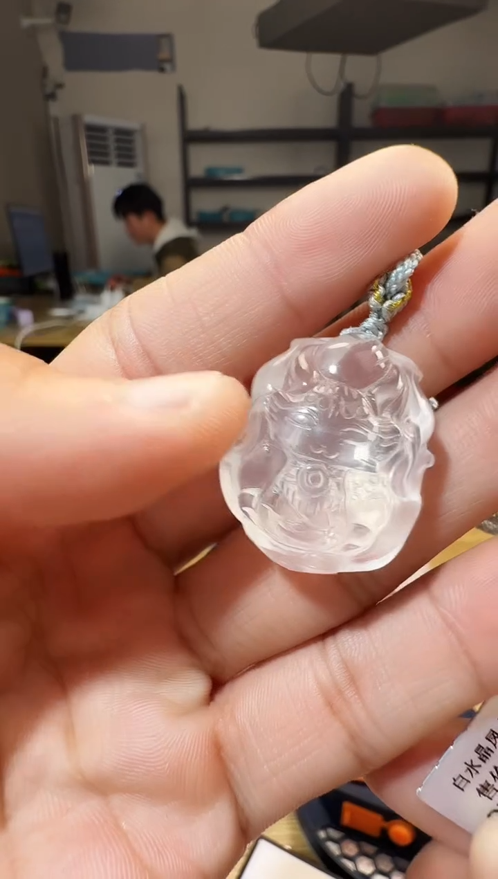 吊坠(赠链)未镶嵌水晶晶0552