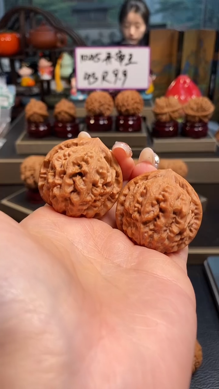 【闪购商品】文玩核桃吊坠K254龙墩38