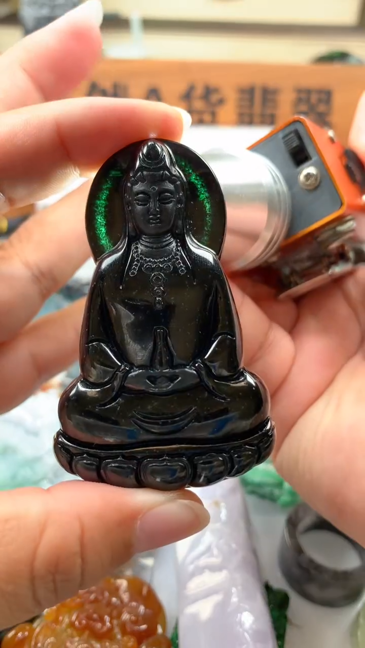 【闪购商品】翡翠颈饰未镶嵌保真天然A货翡翠