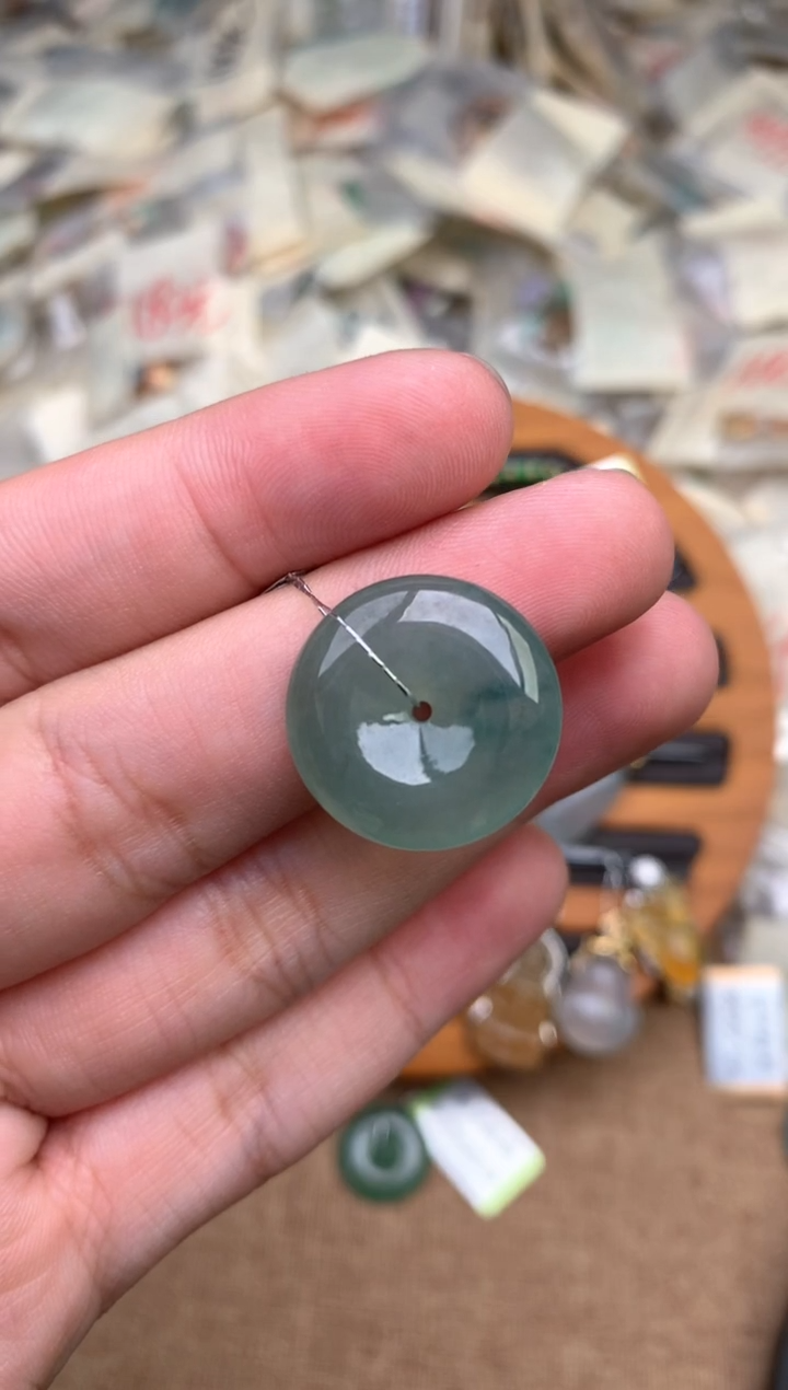 未镶嵌挂件翡翠一