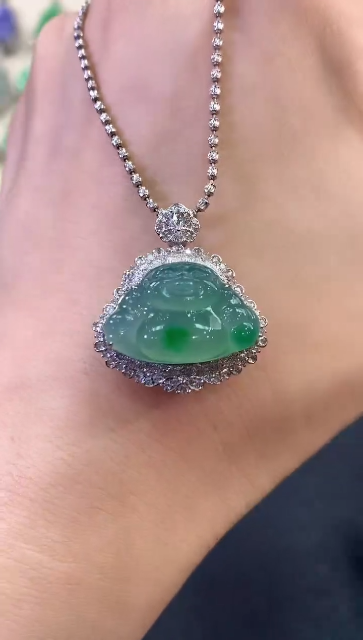 【闪购商品】翡翠吊坠(不含链)18K金镶嵌C94  