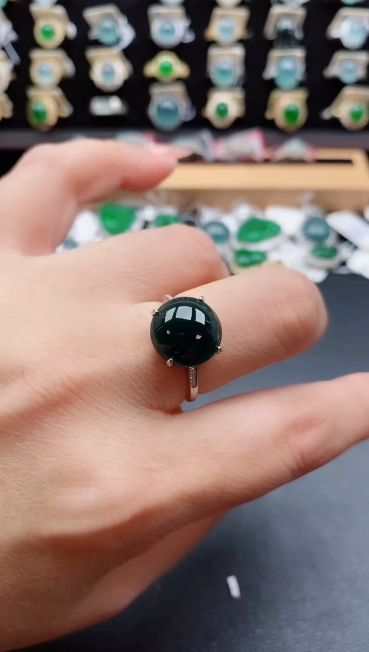 银S925镶嵌戒指翡翠1