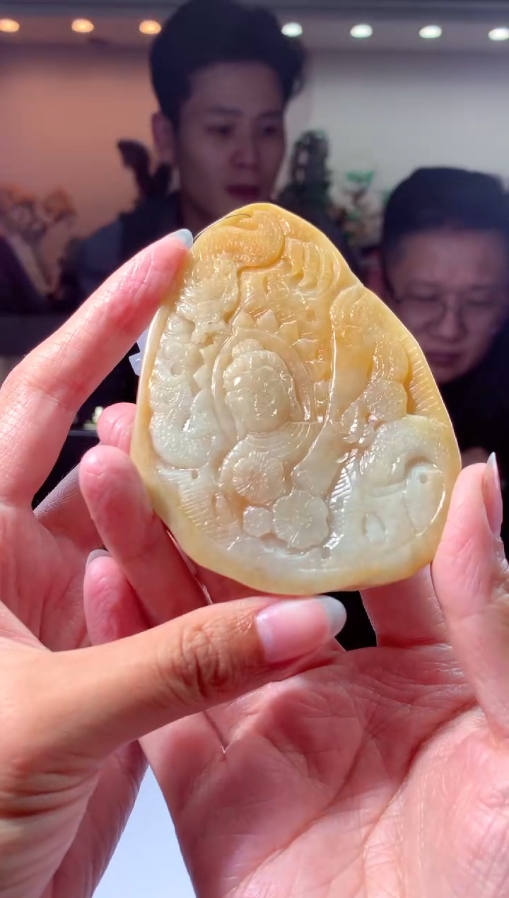 【闪购商品】定制翡翠未镶嵌挂件发货（拍一发一）