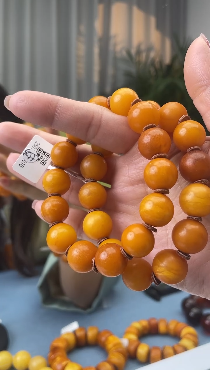 【闪购商品】蜜蜡珠宝奇石未镶嵌假一罚十，微瑕多样性发一件025.14