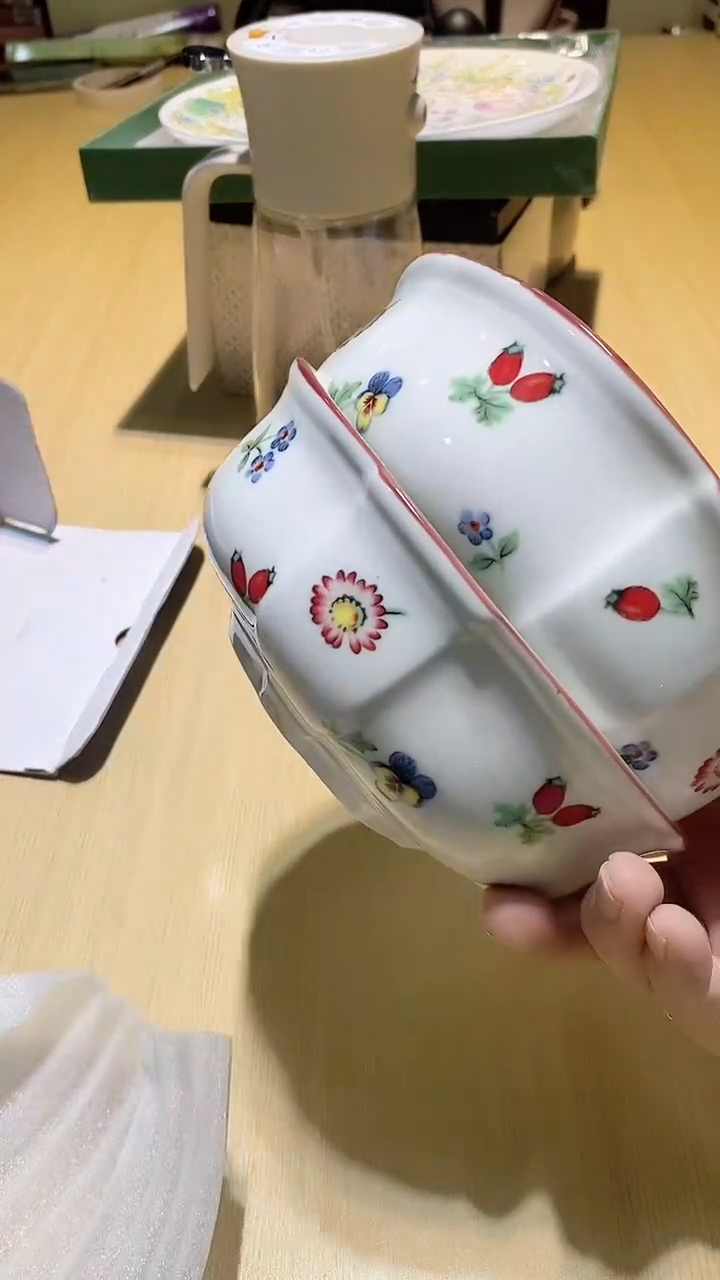 【闪购商品】瓷片锅碗瓢盆一件不剩