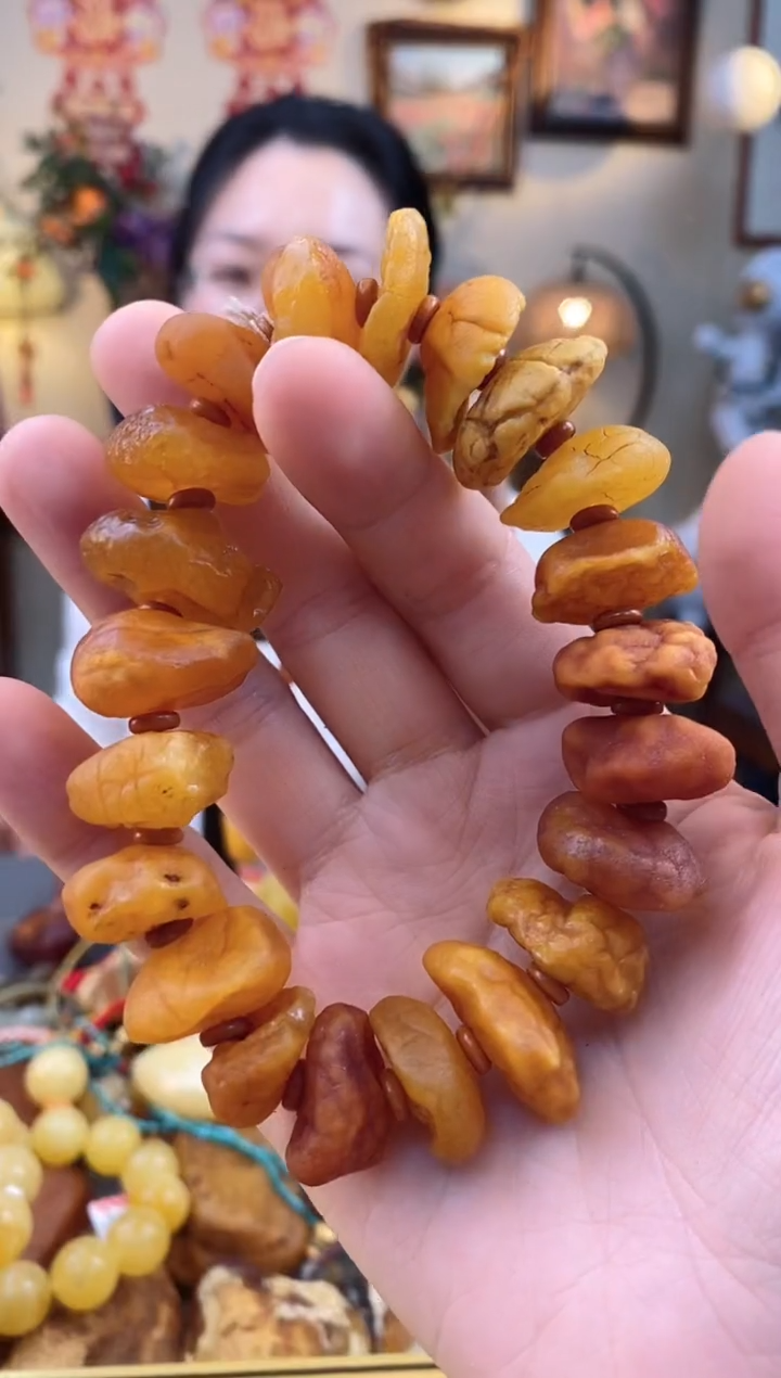 【闪购商品】琥珀手串未镶嵌手串