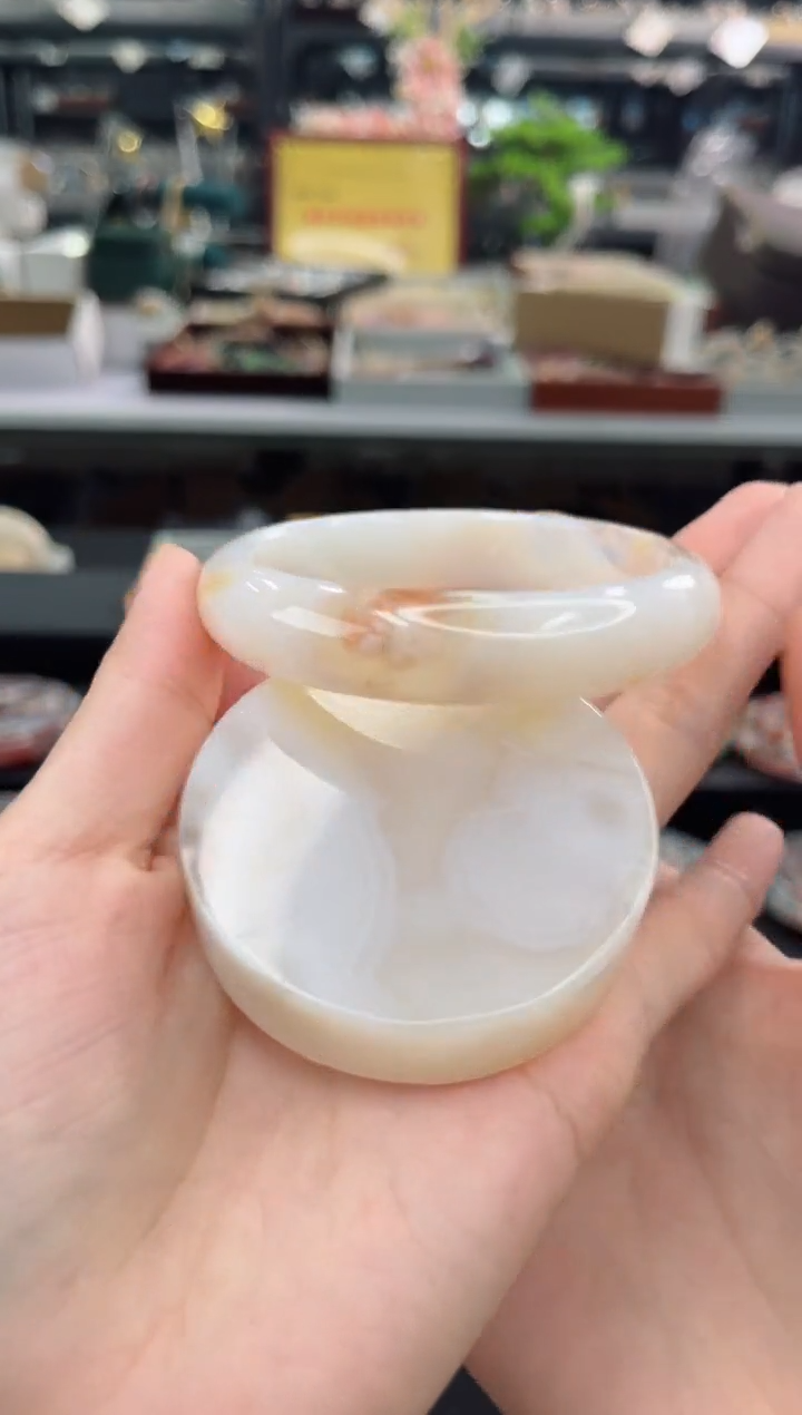 【闪购商品】石英质玉手镯未镶嵌58圈口（赠品镯心）3572238