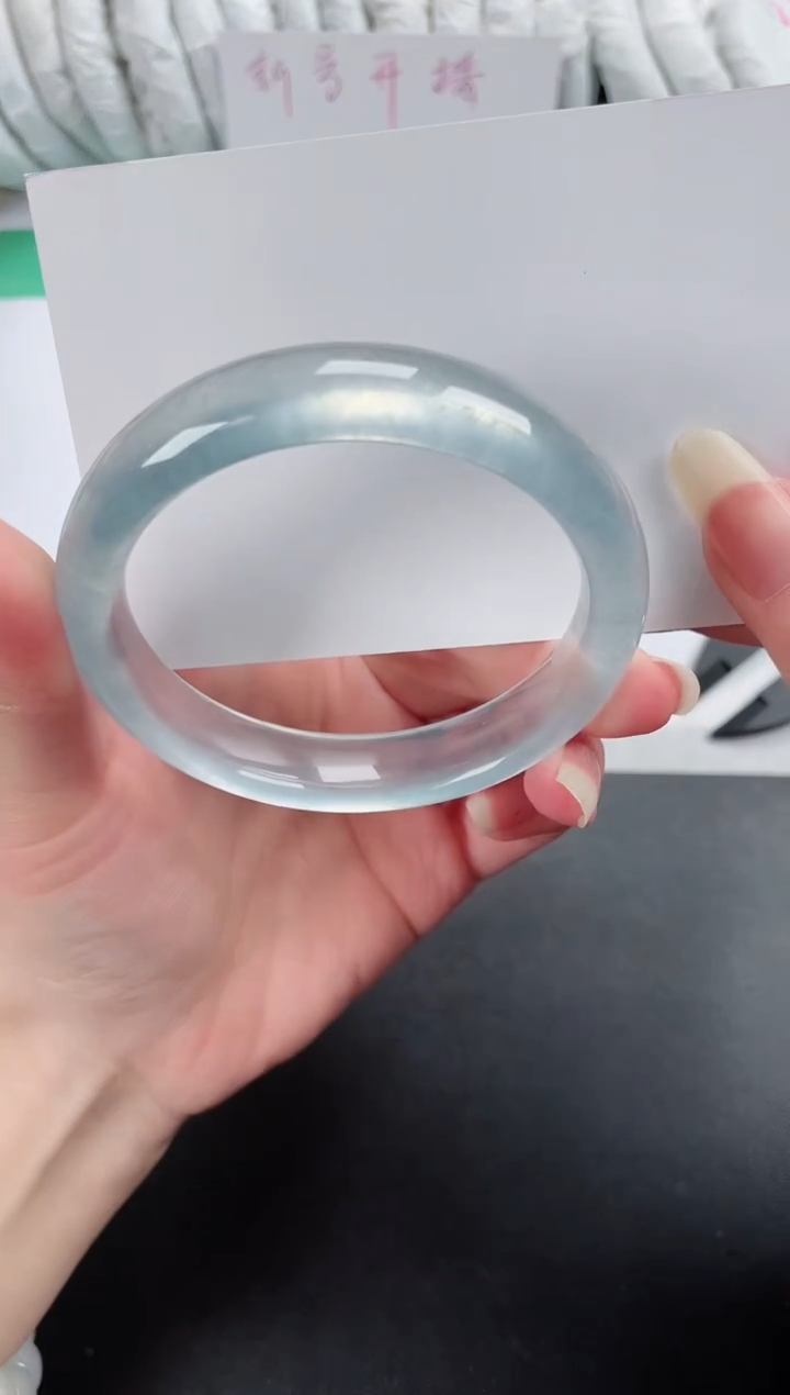 【闪购商品】石英质玉手镯未镶嵌67-58.5