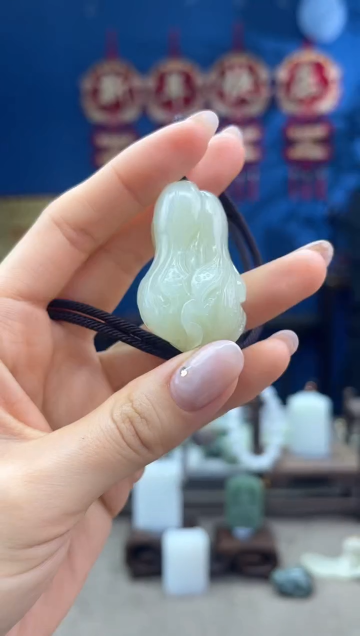 【闪购商品】和田玉颈饰未镶嵌1