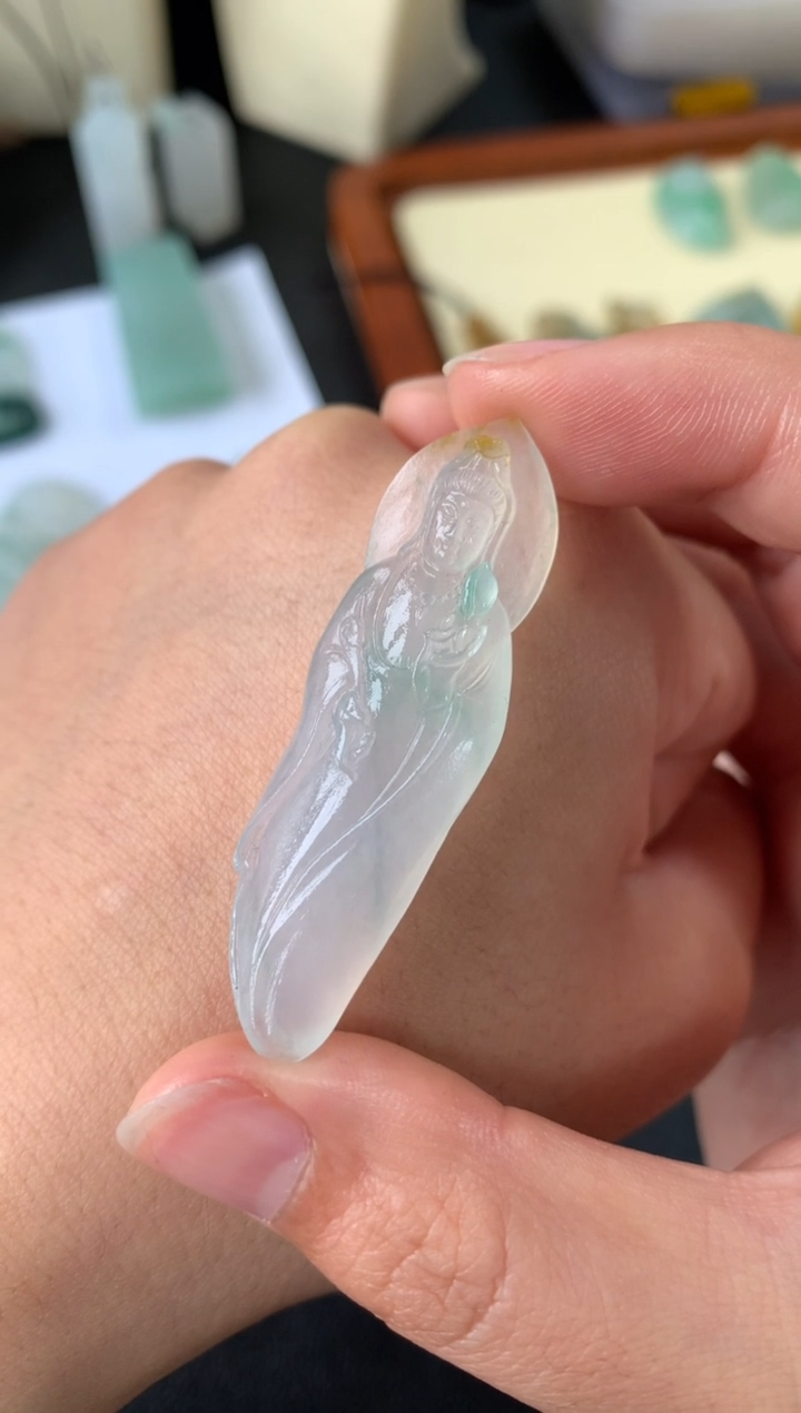 【闪购商品】定制翡翠未镶嵌翡翠