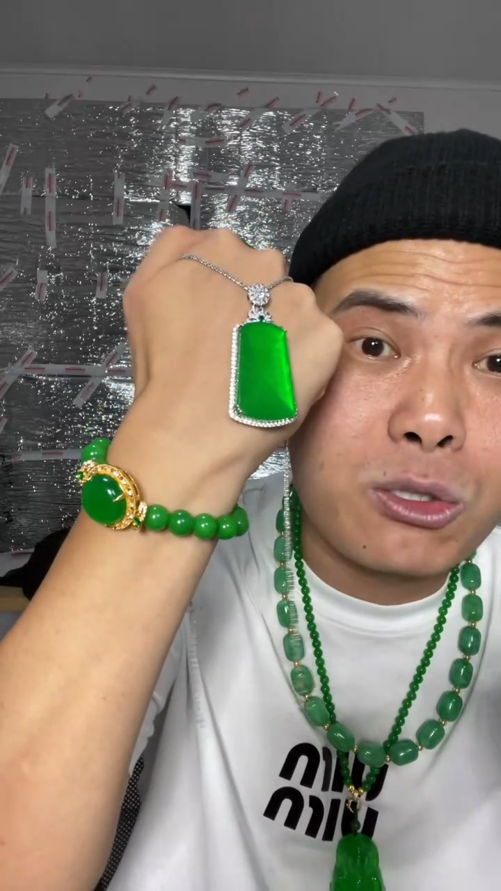 翡翠未镶嵌吊坠(赠链)【小伍珠宝】高端豪镶无事牌