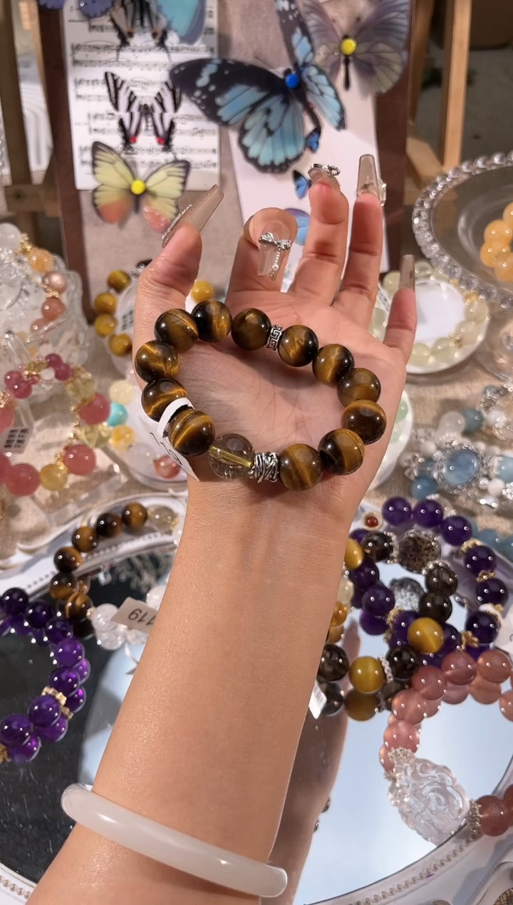 【闪购商品】水晶手链未镶嵌多样性发货颜色微差发其一