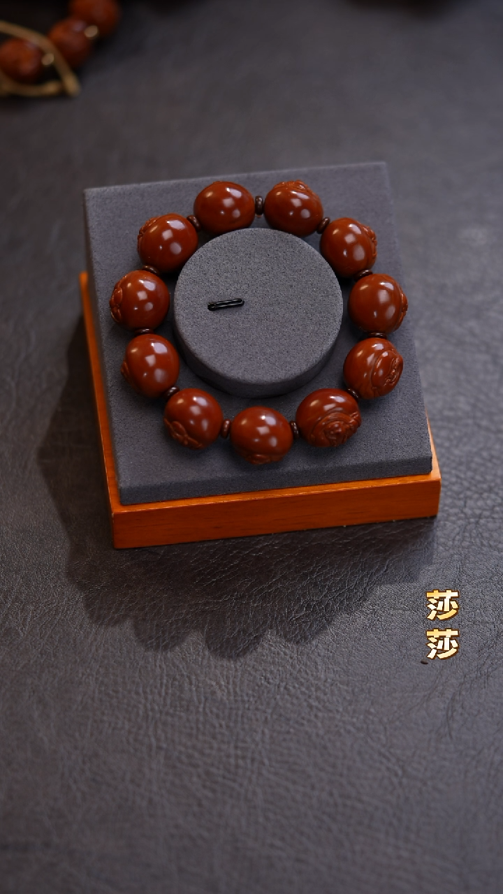 吊坠橄榄核雪*橄榄核