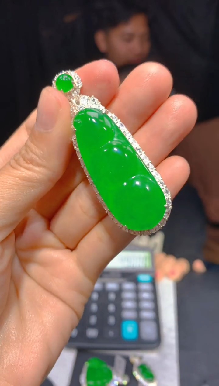 【闪购商品】定制翡翠未镶嵌126多样性发货（发其一）