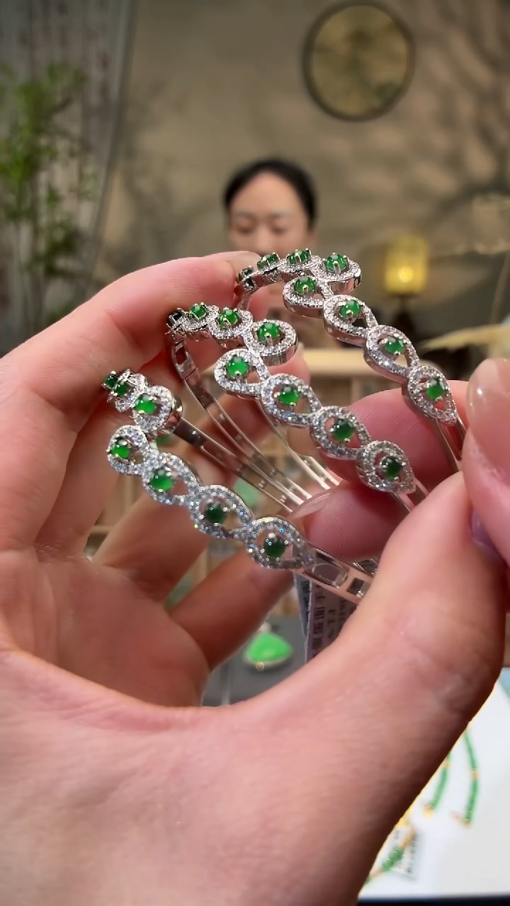 银S925镶嵌手镯翡翠手镯 多样性发货