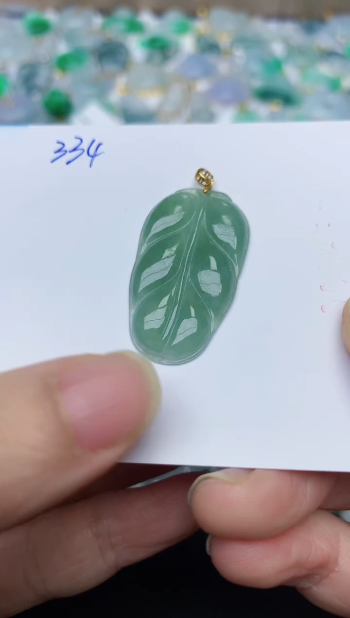 【闪购商品】翡翠颈饰18K金镶嵌天然翡翠A货