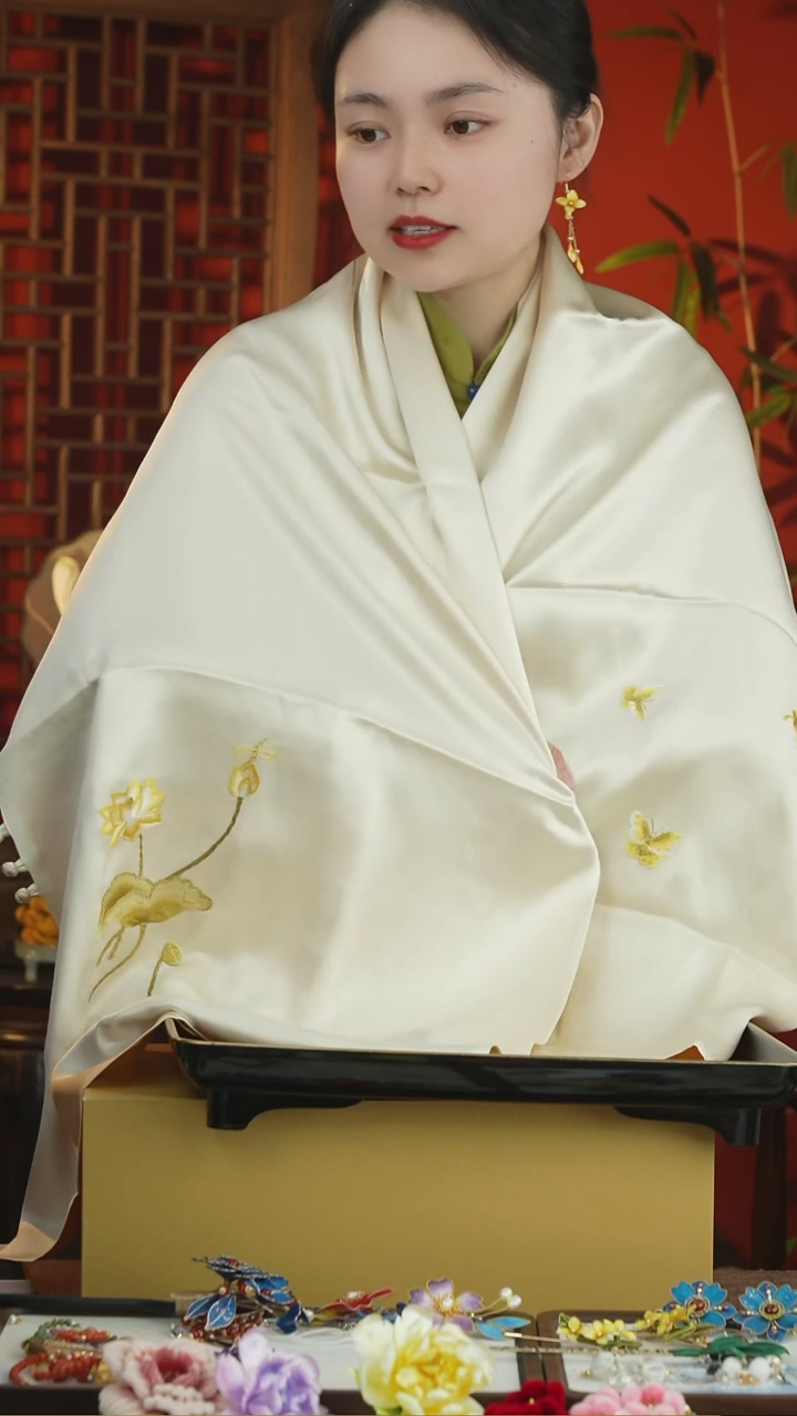 刺绣闪购苏绣桑蚕丝披肩不带礼盒介意勿拍