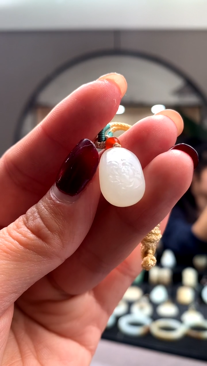 【闪购商品】和田玉颈饰未镶嵌挂件