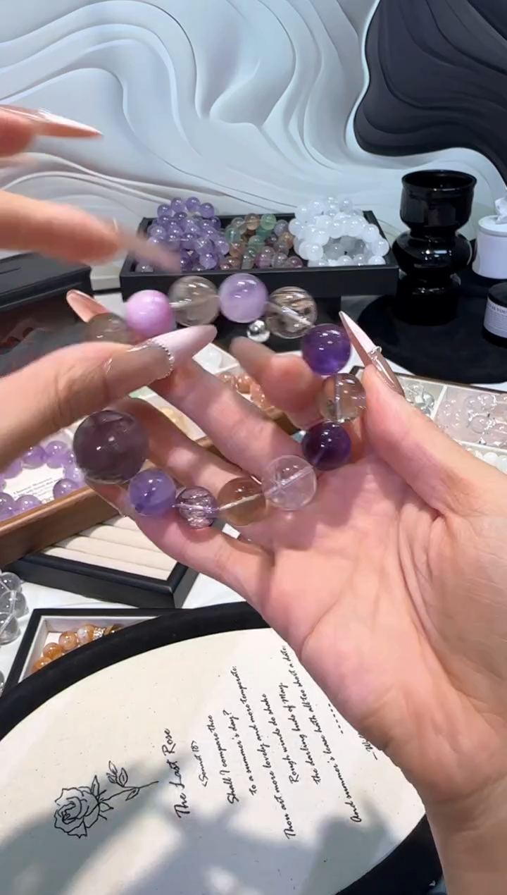 水晶手串未镶嵌多宝