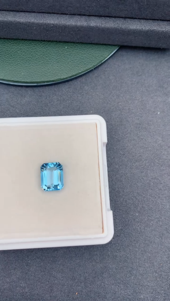 【闪购商品】海蓝宝石裸石未镶嵌5.8ct海蓝宝