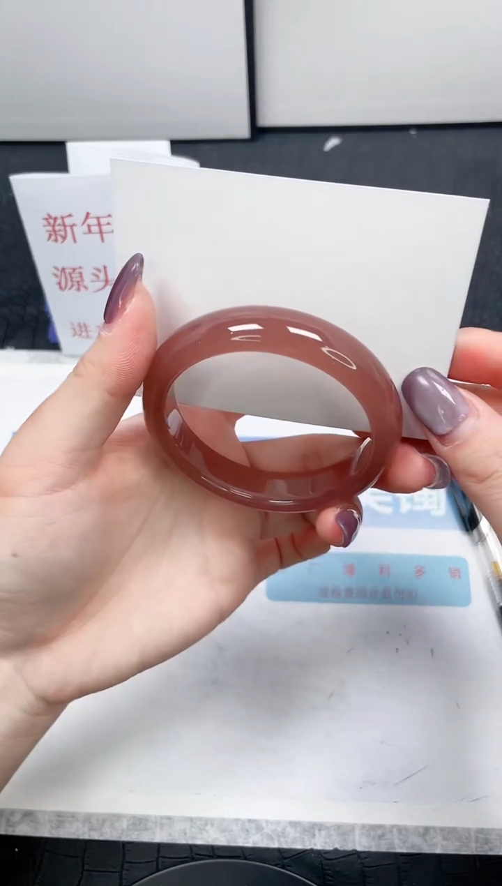 【闪购商品】石英质玉手镯未镶嵌216-55