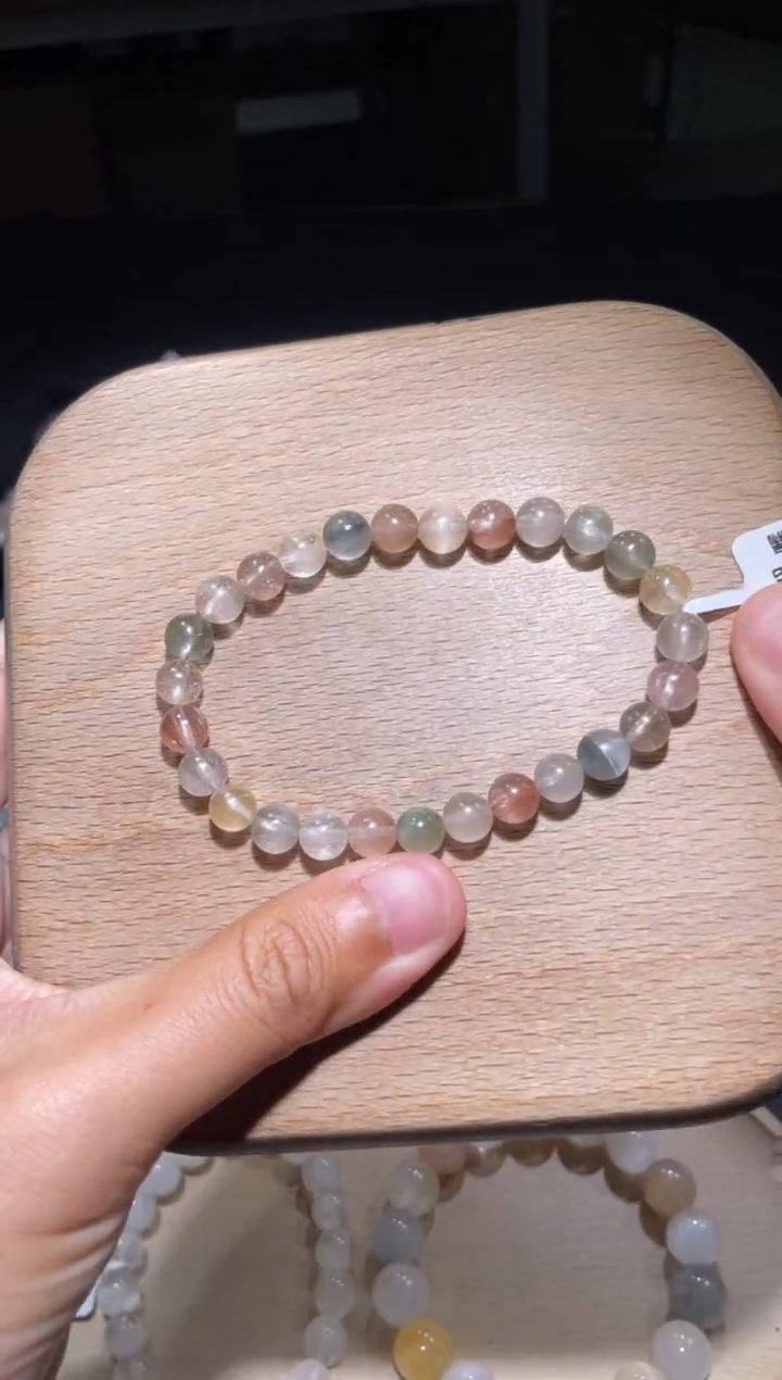 【闪购商品】水晶手链未镶嵌6号多样性发货一T 7+