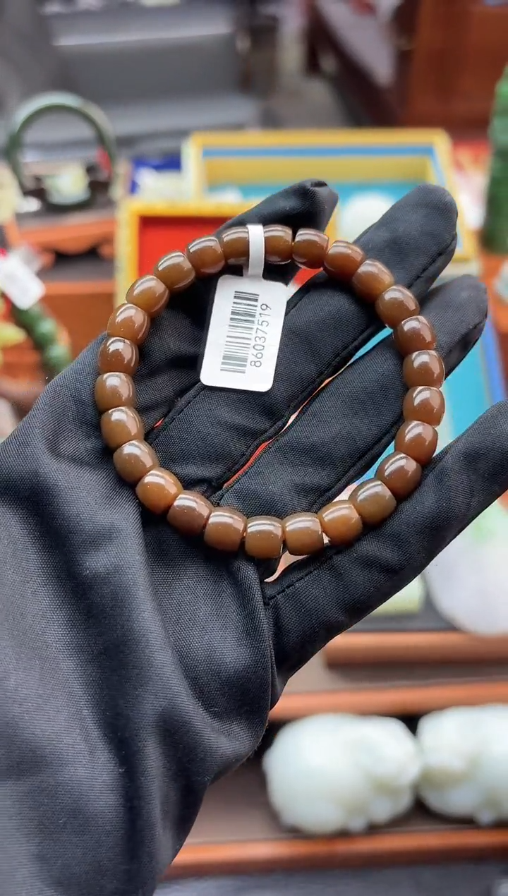 未镶嵌手串和田玉董小姐推荐 多样性发货 拍一发一t8