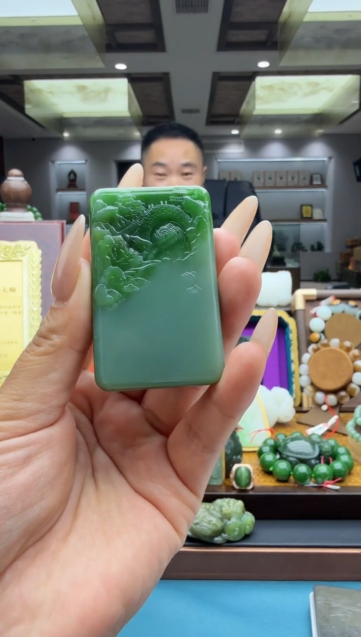 未镶嵌和田玉挂件eb