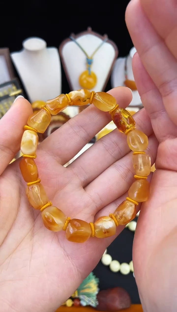 琥珀未镶嵌珠宝奇石柒月