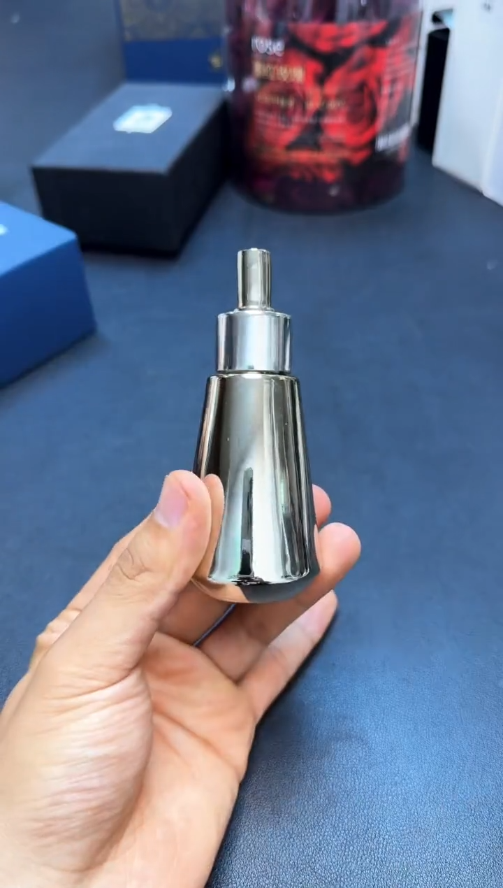 瓷片全新正品一件不留@@WE839